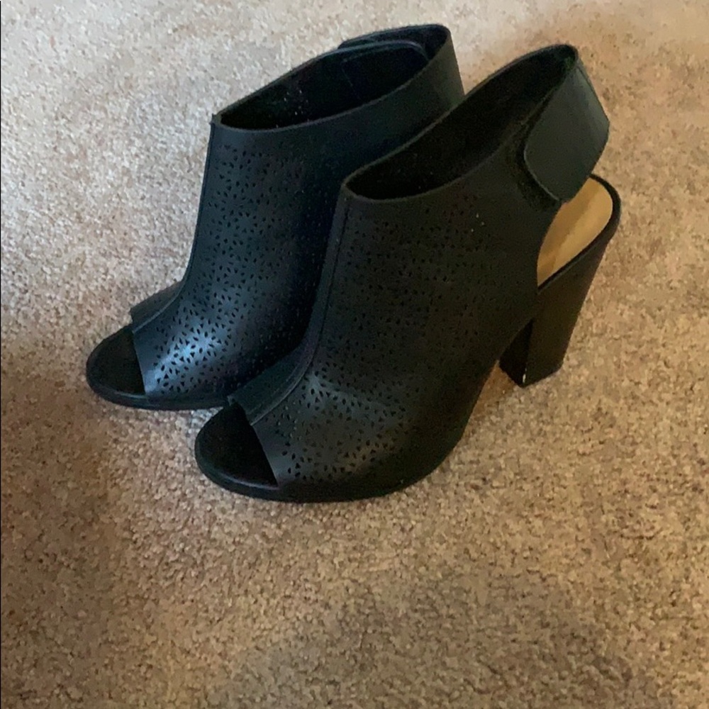 Black heals